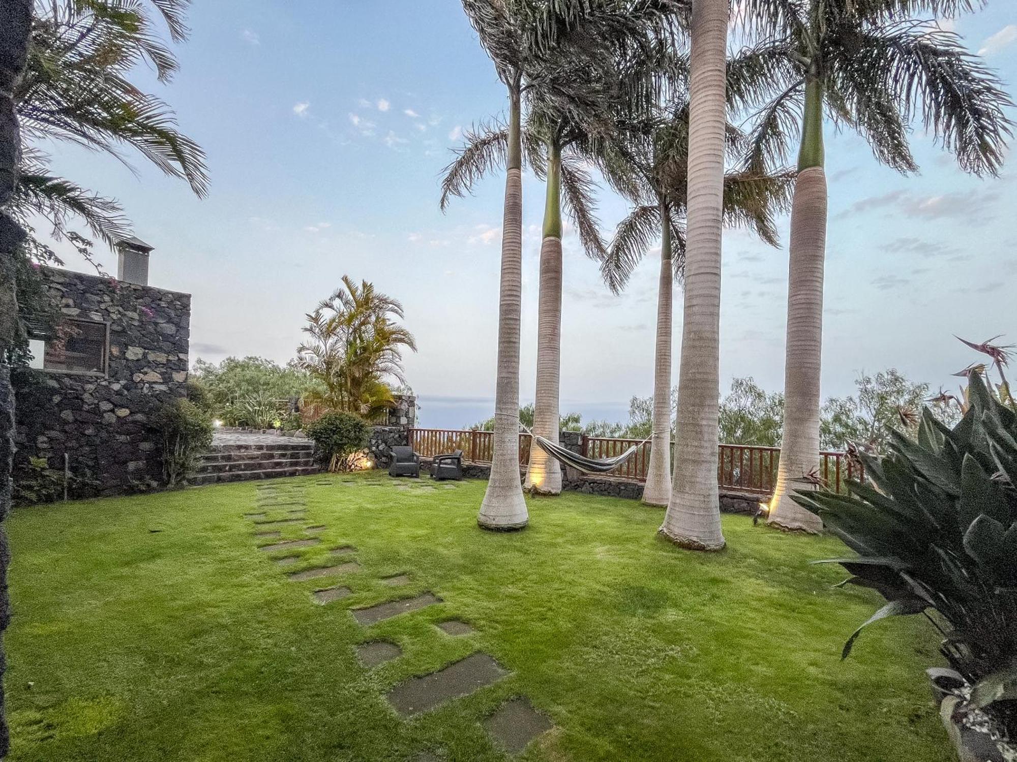 Lightbooking Los Morales Villa De Mazo Luaran gambar